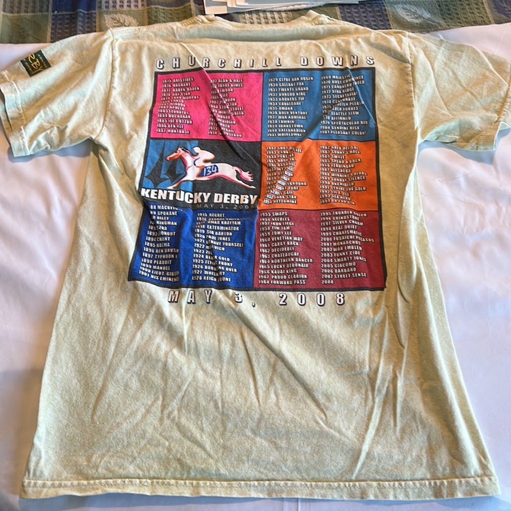 VTG 2008 Kentucky Derby Size S Churchill Downs Short Sleeve Shirt Unisex